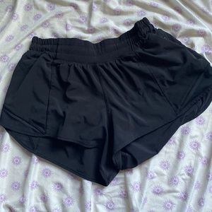 Lululemon Hotty Hot shorts